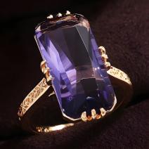 Ring BO-29918 - Goud / Paars / 57mm